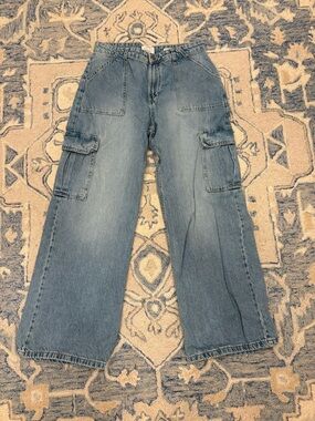 Cotton On Women’s Light Blue Relaxed Cargo Jeans